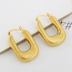 Giovani GOLD NYC 14K Gold Oval Diamond Cut Bamboo Hoop Earring