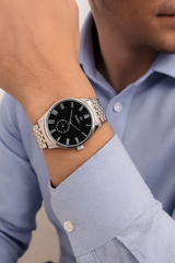 Sunny Roman Black Dial Stainless Steel Watch – Classic Quartz Men’s Timepiece