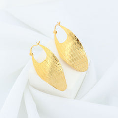Giovani GOLD NYC 18K Gold Flat Wavy Patterned Hoop Earrings