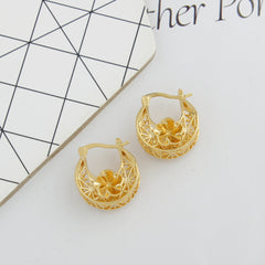 Giovani GOLD NYC 14k Gold Flower Basket Hoop Earrings