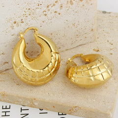 Giovani GOLD NYC 14K Gold Graduated Bamboo Hoop Earring