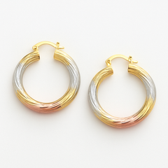 Giovani GOLD NYC 18K Gold Dimond Cut Tricolor Hoop Earrings – 30mm Elegant Italian Style Hoops