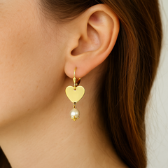 Giovani GOLD NYC Gold Heart & Pearl Drop Earrings – Romantic Elegance with Timeless Charm