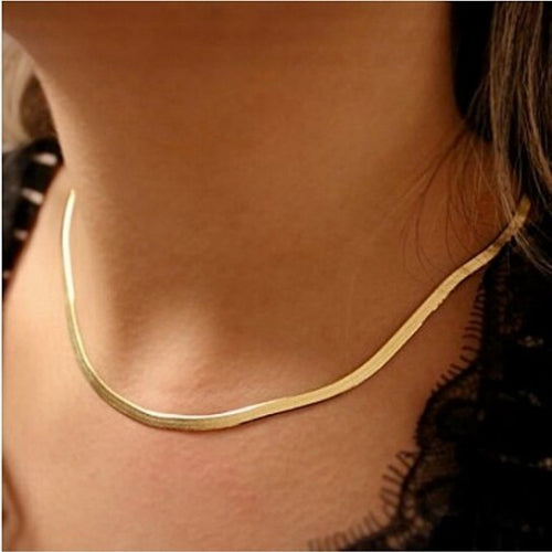 Timeless 14K Gold Herringbone Chain – Refined Elegance for Every Occasion