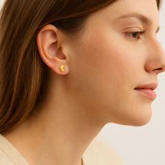 Giovani Elegant Gold Stud Earring Set – Heart, Moon & Leaf Designs